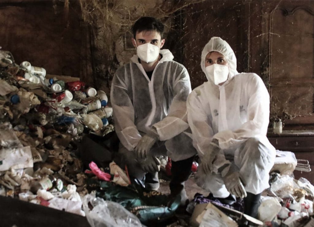 Intervention débarras, syndrome d' Diogène par nos experts au milieu de l'accumulation de déchets